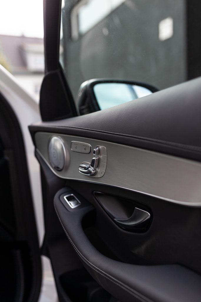 Mercedes Benz GLC 300 (X253), OEM Umbau bei FA-CARDESIGN in Rodgau - Ansicht 12