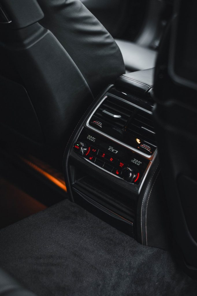 BMW 750Li G12, OEM Umbau bei FA-CARDESIGN in Rodgau - Ansicht 8