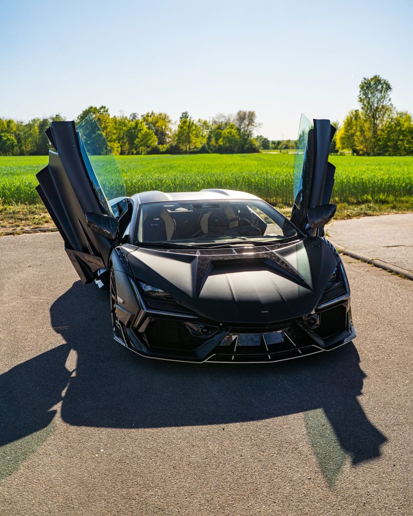 MANSORY Lamborghini Revuelto