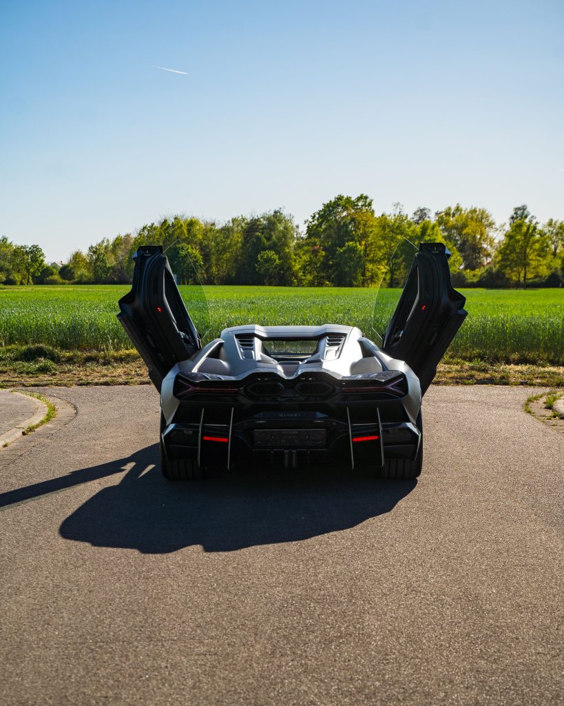MANSORY Lamborghini Revuelto