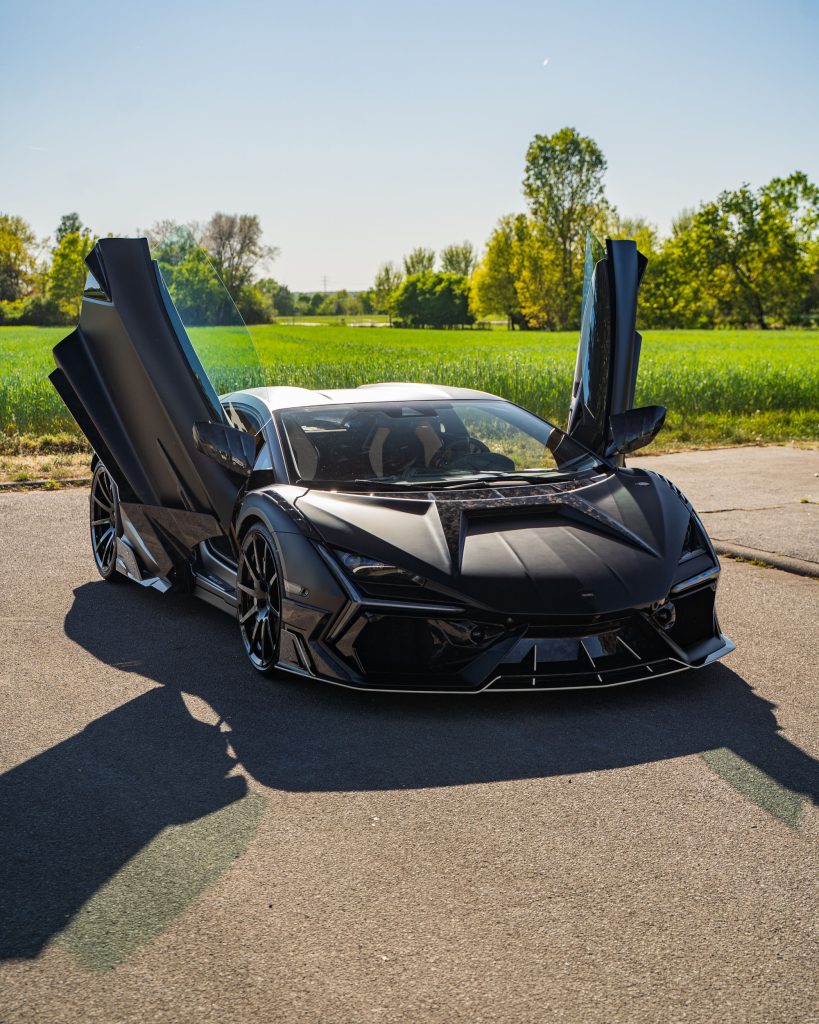 MANSORY Lamborghini Revuelto