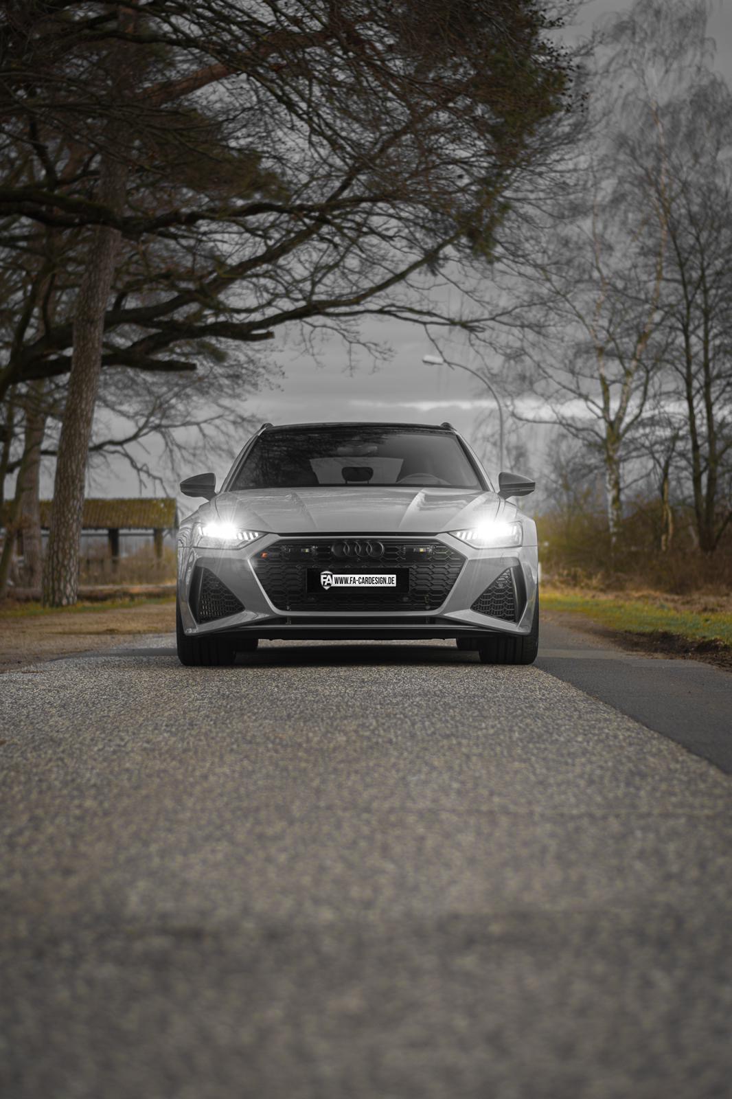 Audi RS6 4K in Nardograu mit Capristo Sportabgasanlage