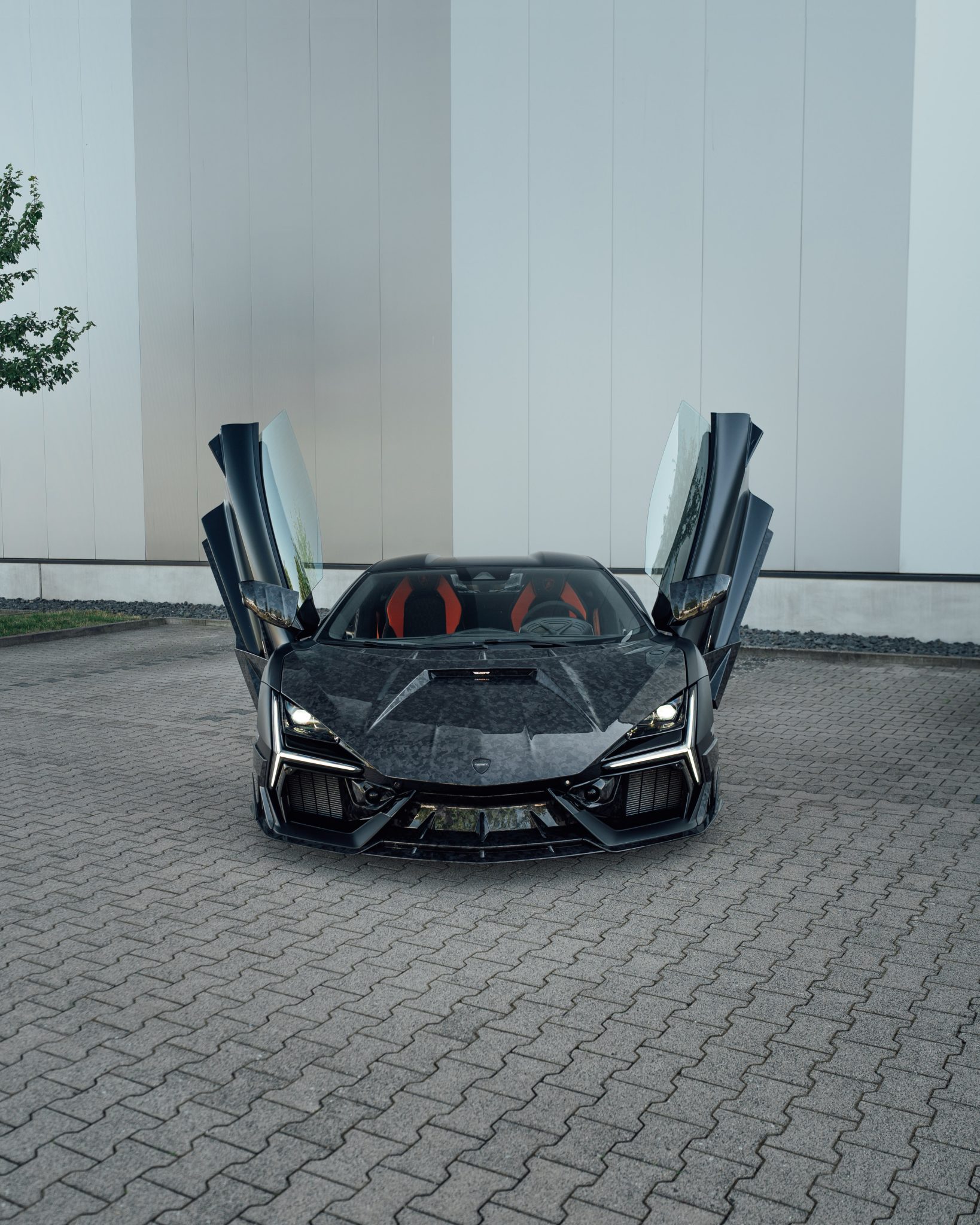 Lamborghini Revuelto MANSORY – Orange