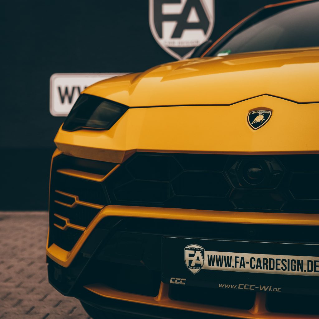 Lamborghini Urus 4M Giallo