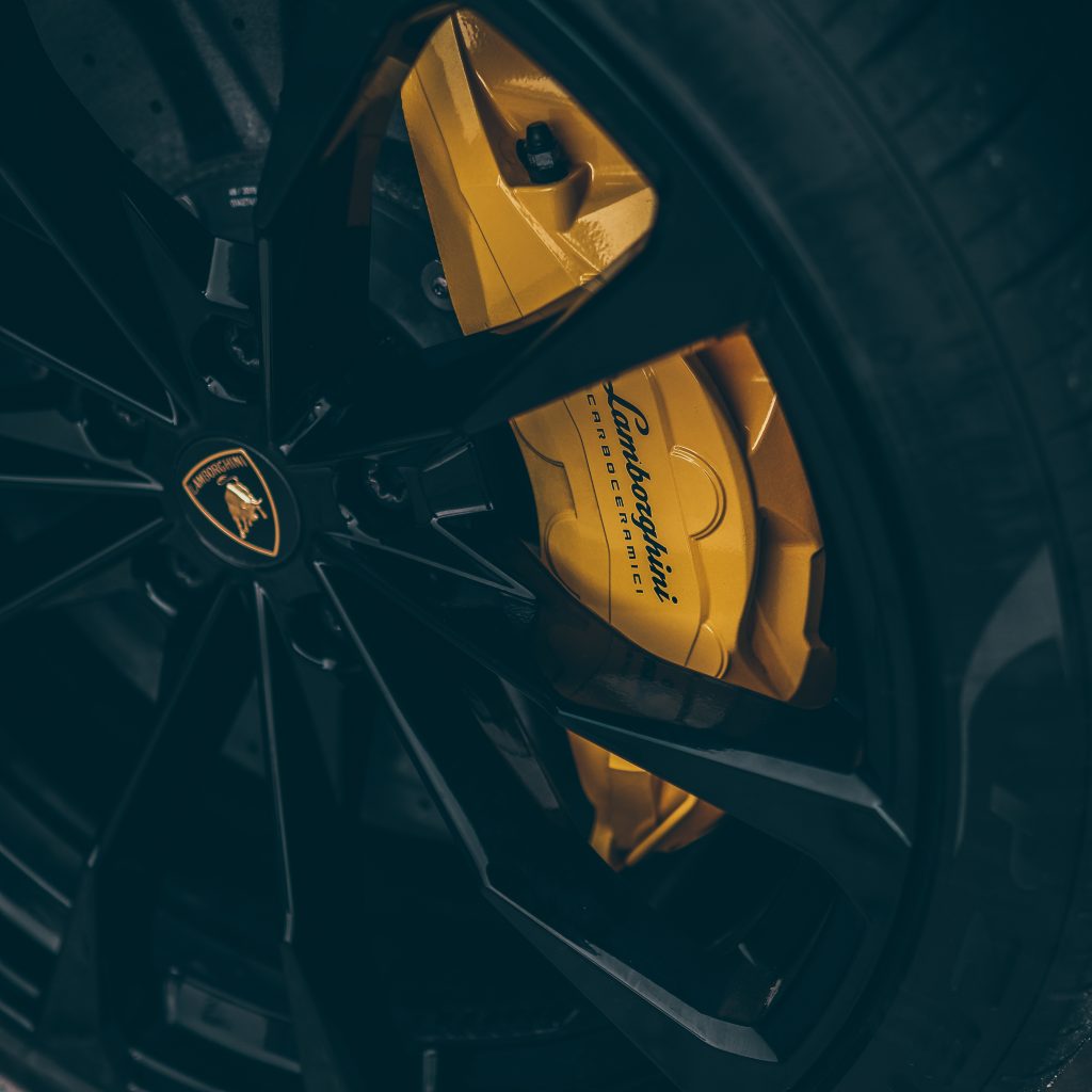 Lamborghini Urus 4M Giallo