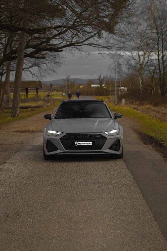 Capristo Audi RS6 4K Nardograu