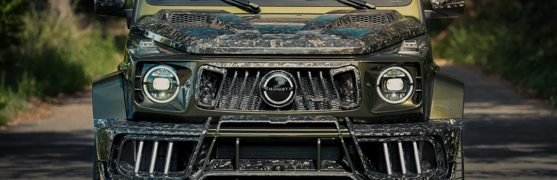 MANSORY Mercedes-Benz G-Klasse in Olivgrün mit Forged-Carbon-Bodykit bei FA-CARDESIGN