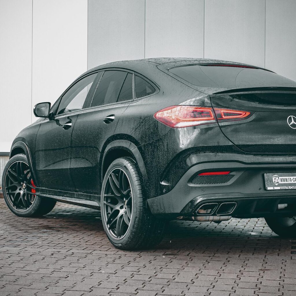 Mercedes-Benz GLE 300 d Coupé C167 im GLE 63 Look