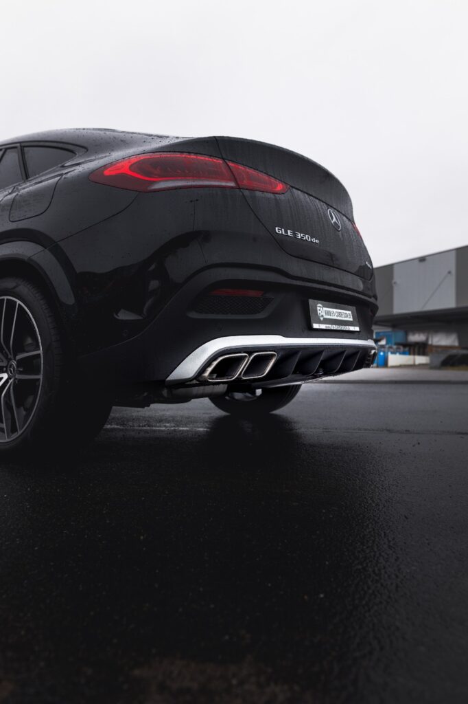 Mercedes-Benz GLE 300 d Coupé C167 in Schwarz im GLE 63 Look mit original AMG Felgen