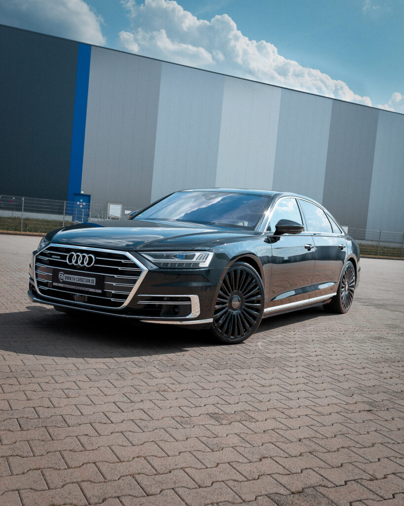 Audi A8 L 50 TDI 4N in Schwarz mit MANSORY CS.11 Felgen in Gloss Black