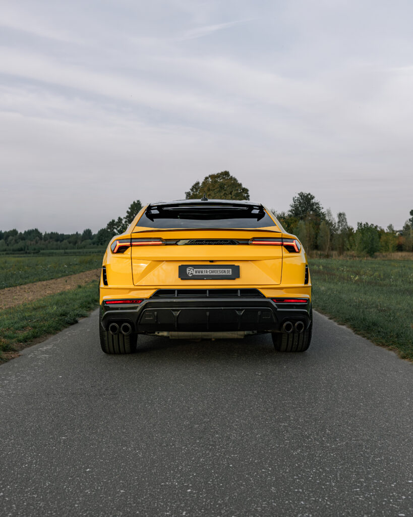 Lamborghini Urus in Giallo Gelb im Performante Look