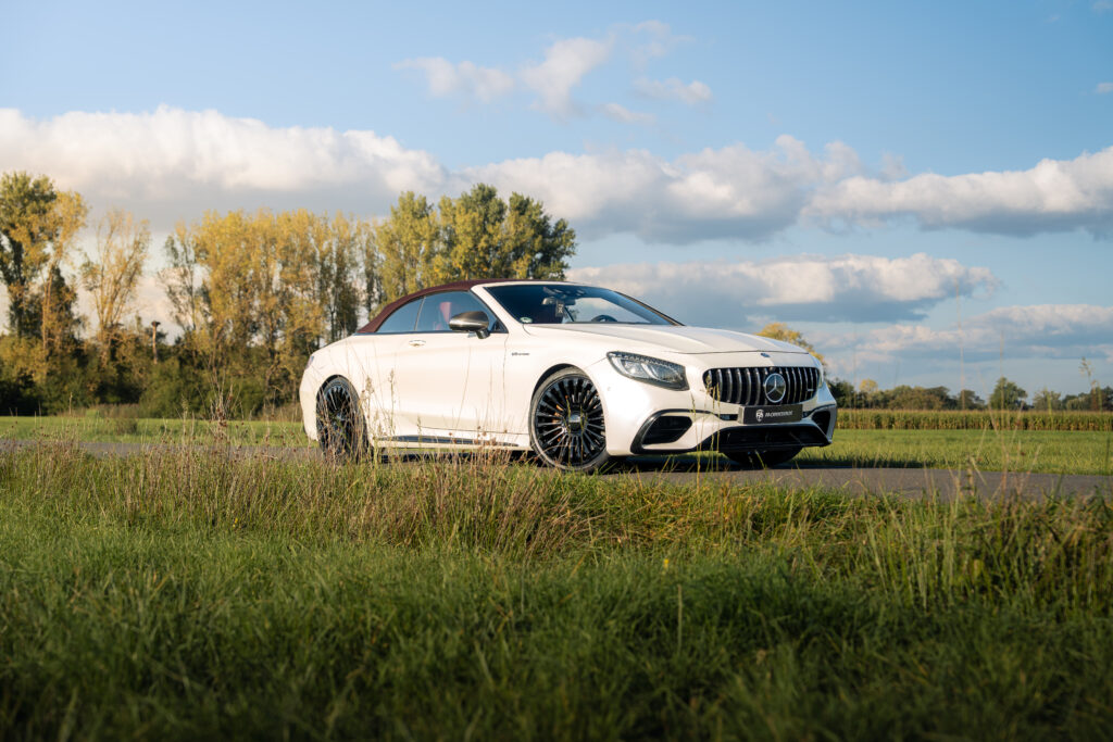 Mercedes-AMG S63 Cabriolet A217 in Weiß Matt mit MANSORY CS.11 Felgen in Gloss Black