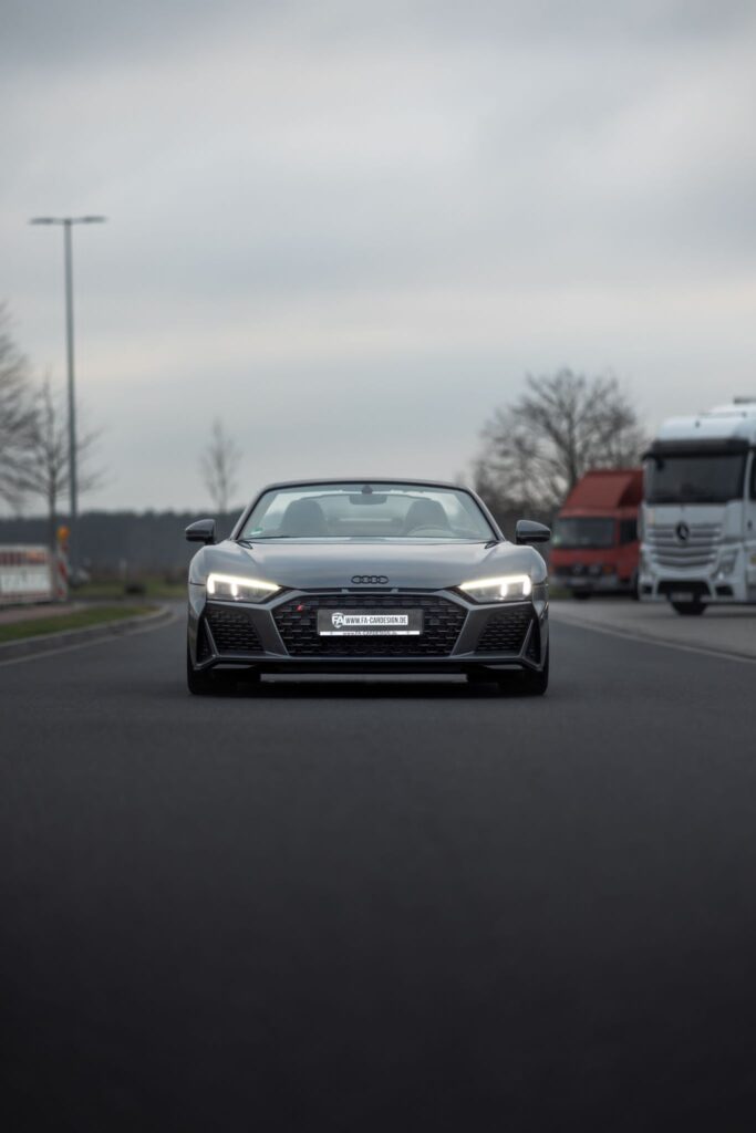 Audi R8 V10 Spyder 4S in Daytonagrau